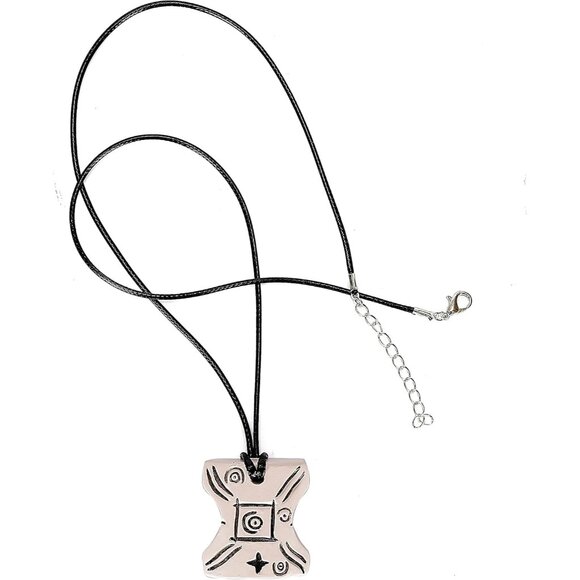 Star Wars Japor Snippet Necklace Padme Vintage Resin Faux Leather Adjustable - Picture 4 of 7